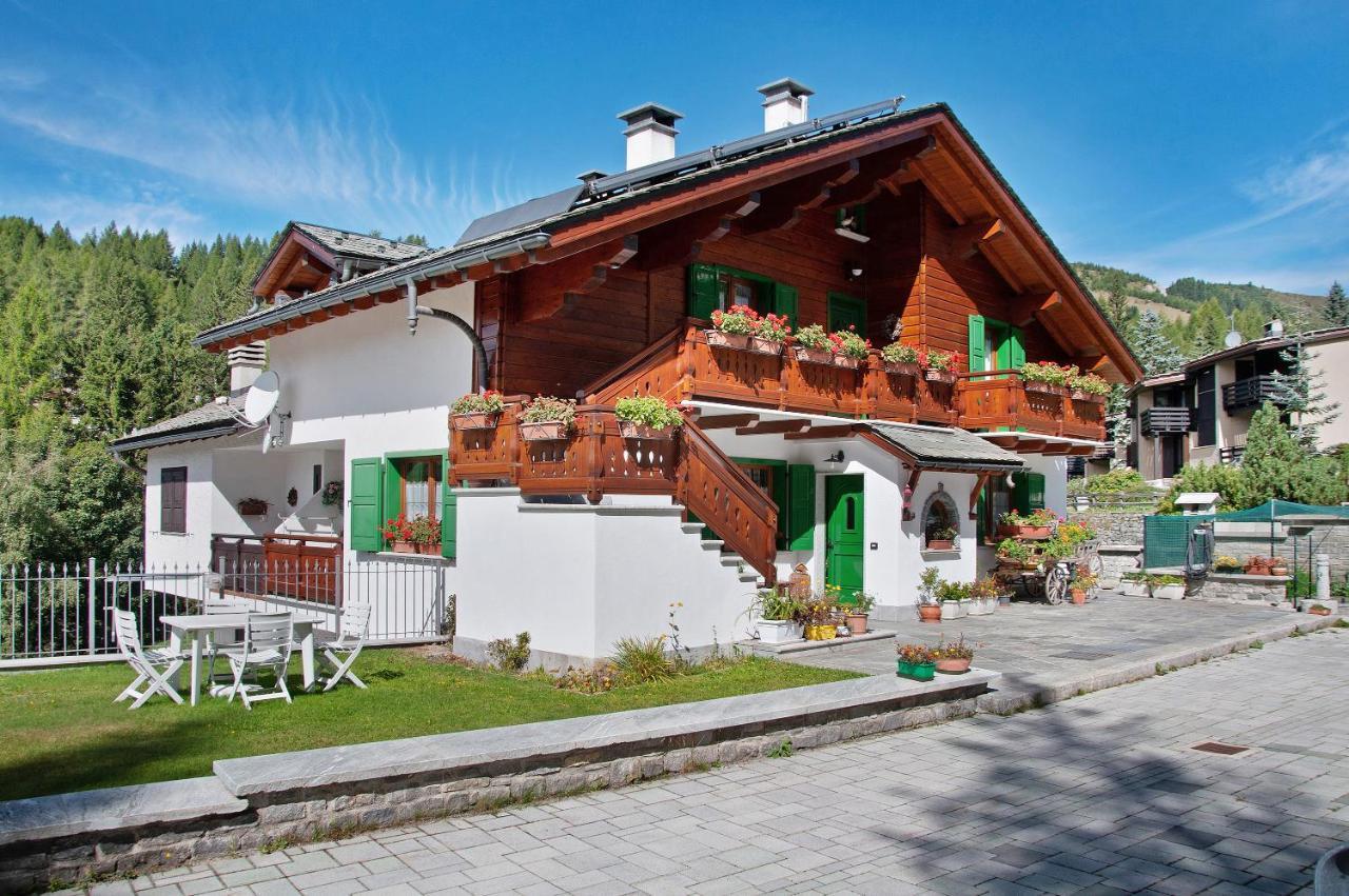 Ginepro Casa Vacanze Madesimo Exterior foto